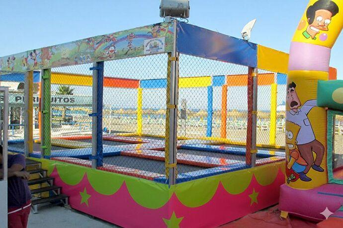 Camas elásticas y colchonetas con accesorios de seguridad en Baleares Camas elásticas y colchonetas con accesorios de seguridad en Baleares